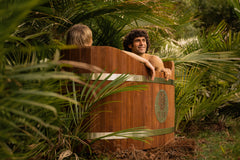 Mahana Bathtub