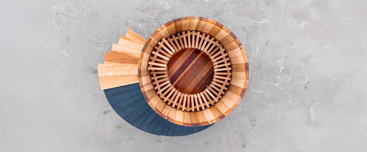 Wooden sulis hot tub on the beach